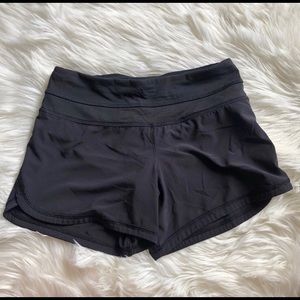 Lululemon Groovy Run Short Black Size 2